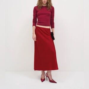 Reformation Layla Skirt In Sangre Jacquard, NWOT, NEVER WORN, NO FLAWS.